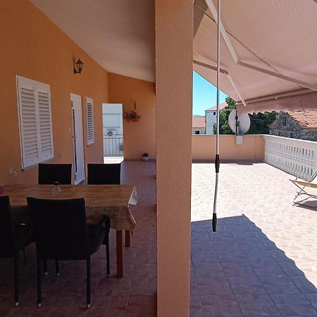 Apartmani Sprljan Vodice Exterior photo