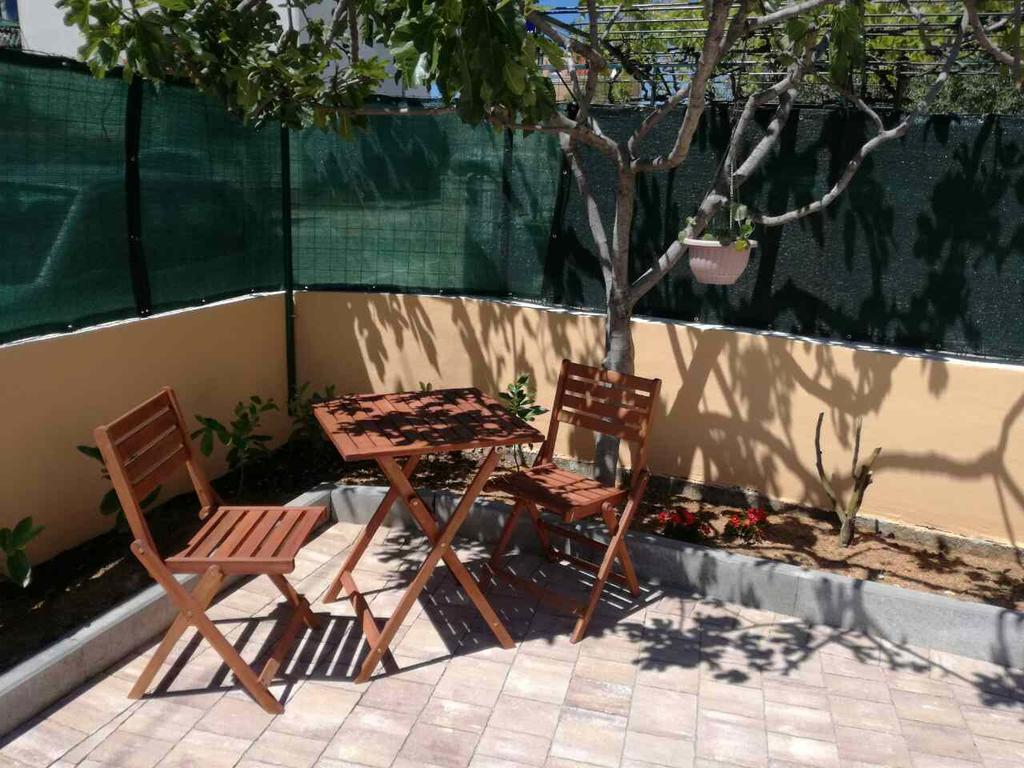Apartmani Sprljan Vodice Exterior photo