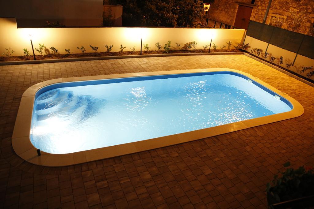 Apartmani Sprljan Vodice Exterior photo